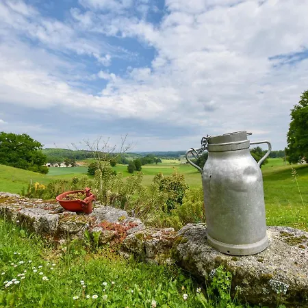Beautiful Stone House With Jacuzzi Holiday home Le Sartre
