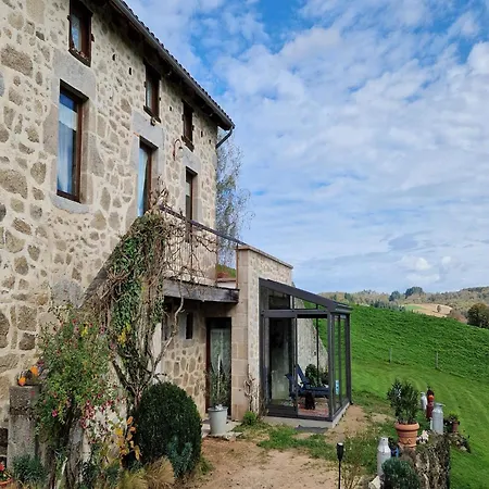 Beautiful Stone House With Jacuzzi Holiday home *