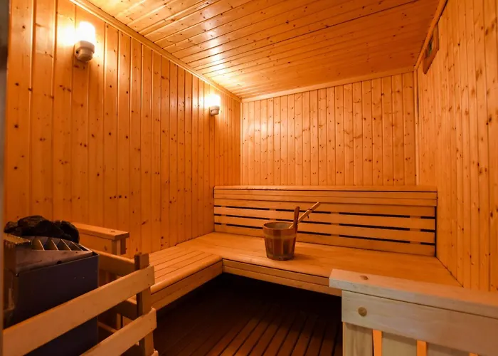 Hilltop Haven In Parlan Hébergement de vacances *