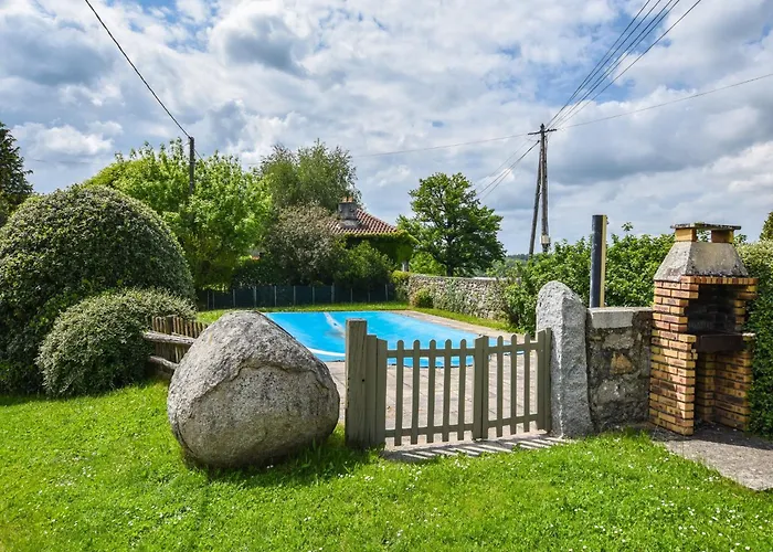 Hilltop Haven In Parlan *