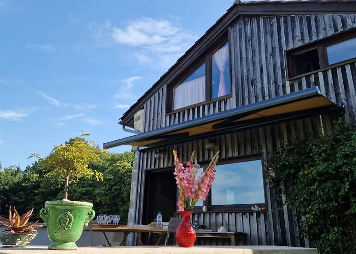 Hilltop Haven In Parlan Le Sartre